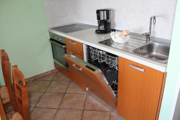 Apartments Ficur With Swimming Pool & Grill, Portoroz Exterior foto